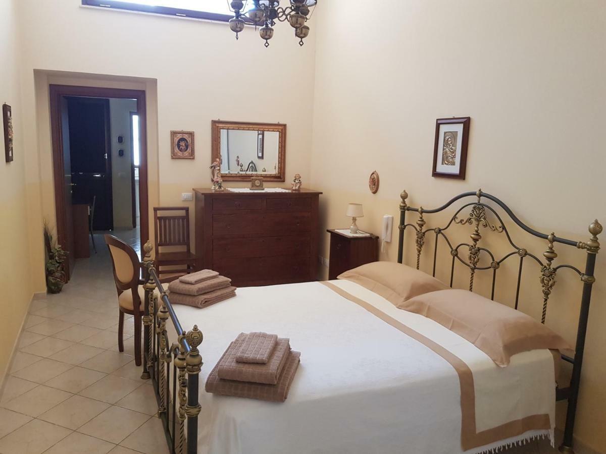 Willa Half House Floridia Zewnętrze zdjęcie